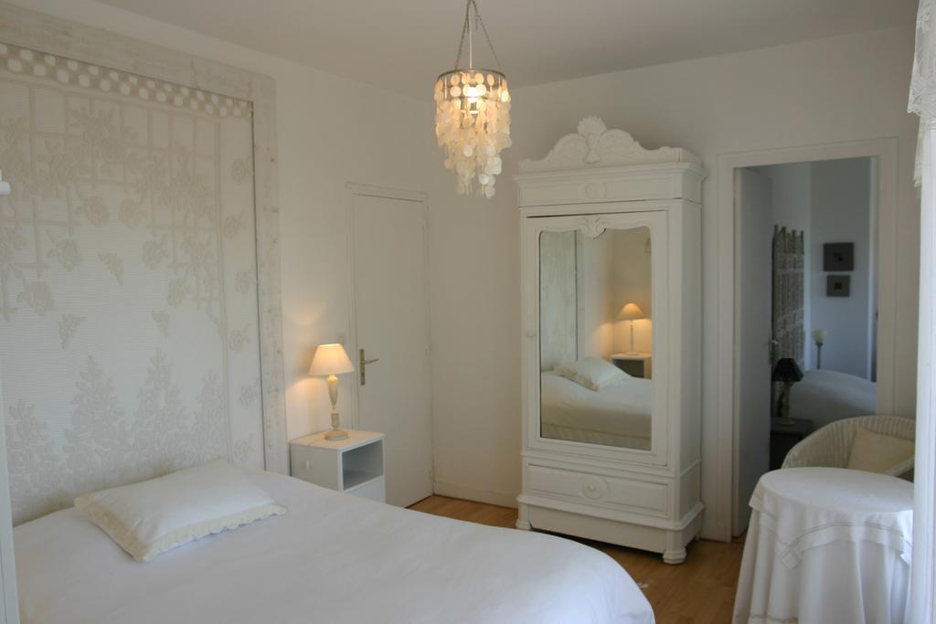 Chambres D'Hotes Christa Saint-Pair-sur-Mer Rum bild